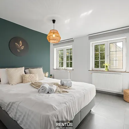 3-beaufort - For 12 Guests With Garden, Petanque And Playground *