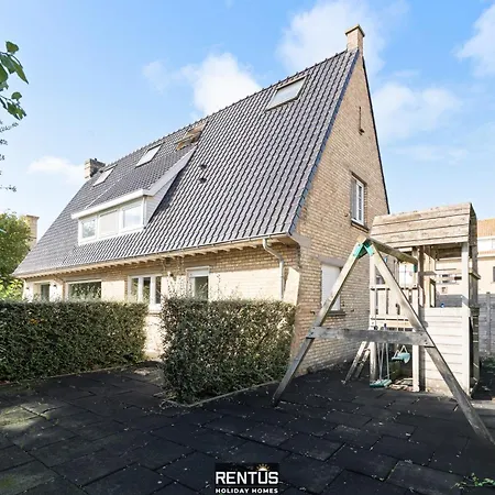 Holiday home 3-beaufort - For 12 Guests With Garden, Petanque And Playground Nieuwpoort
